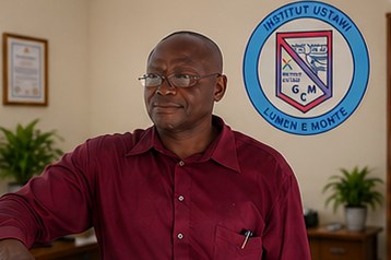 Professeur(e) du secondaire - photo à venir